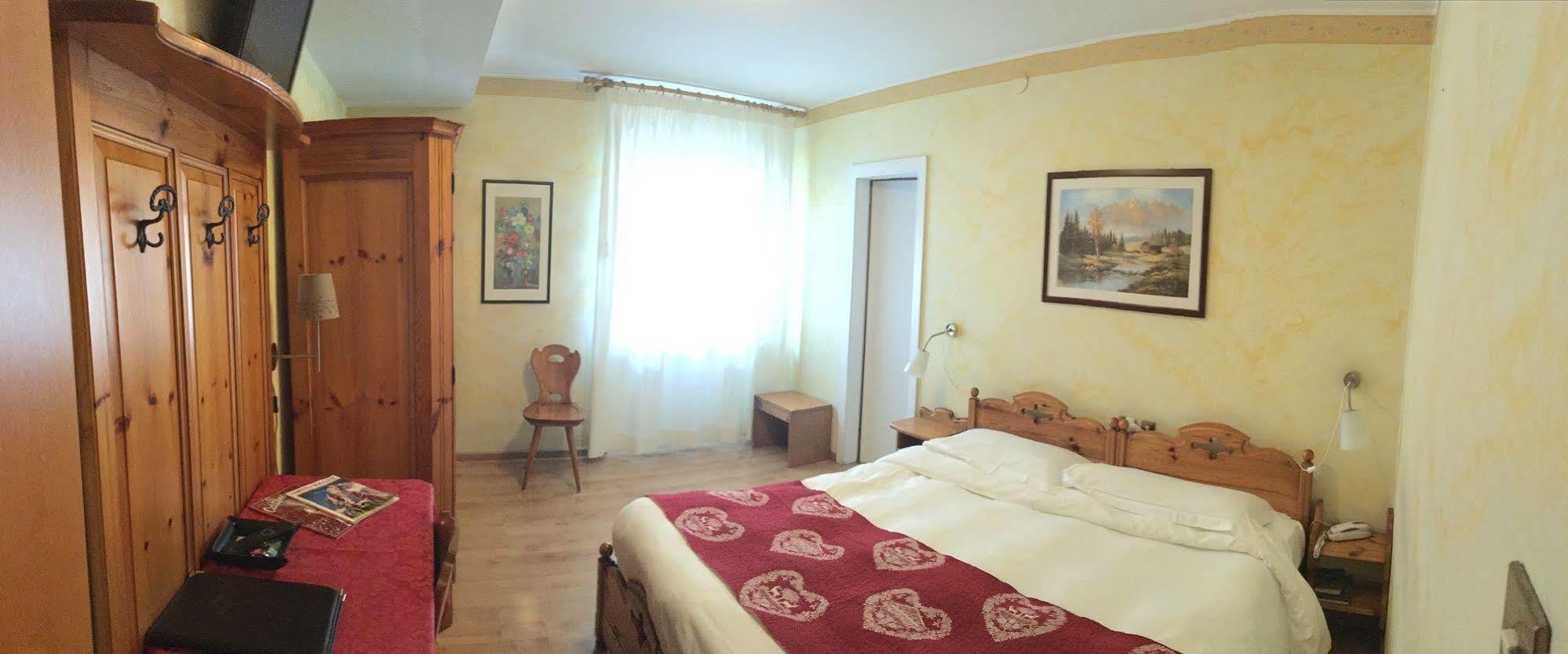 Meuble Villa Neve Κορτίνα Ντ' Αμπέτσο Εξωτερικό φωτογραφία